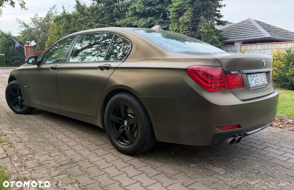 BMW Seria 7 - 9