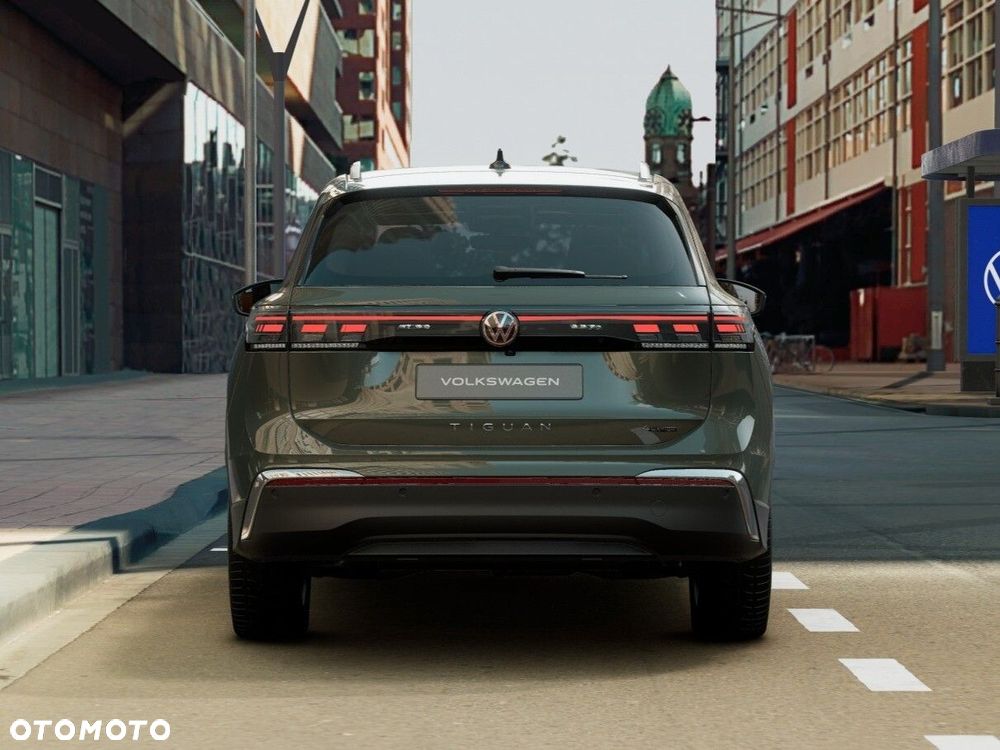 Volkswagen Tiguan - 8