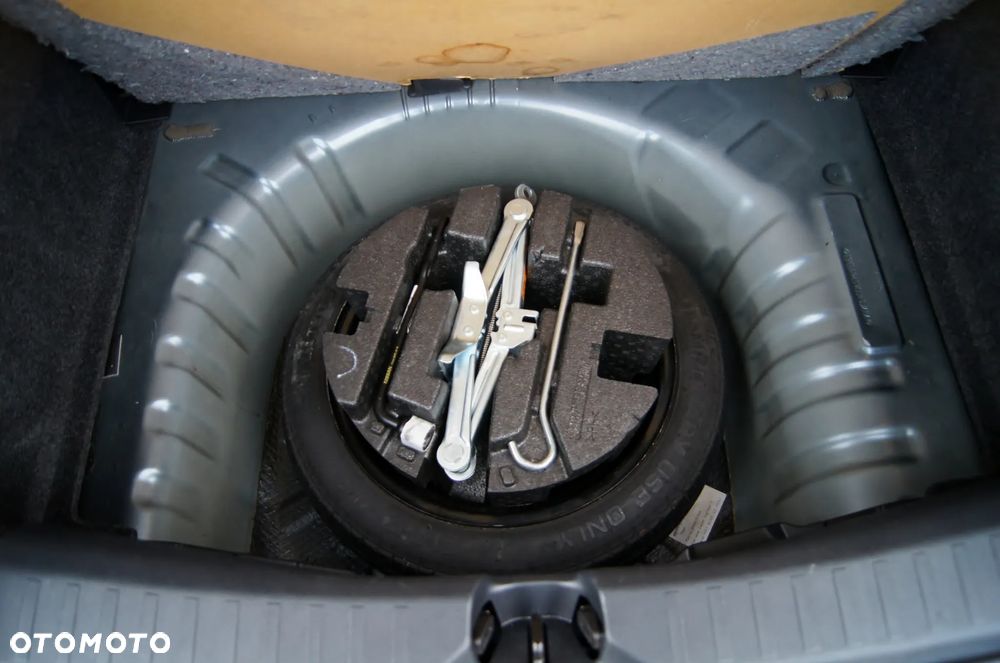 Nissan Micra 1.5 dCi Tekna - 28