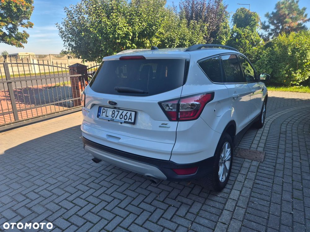 Ford Escape - 9