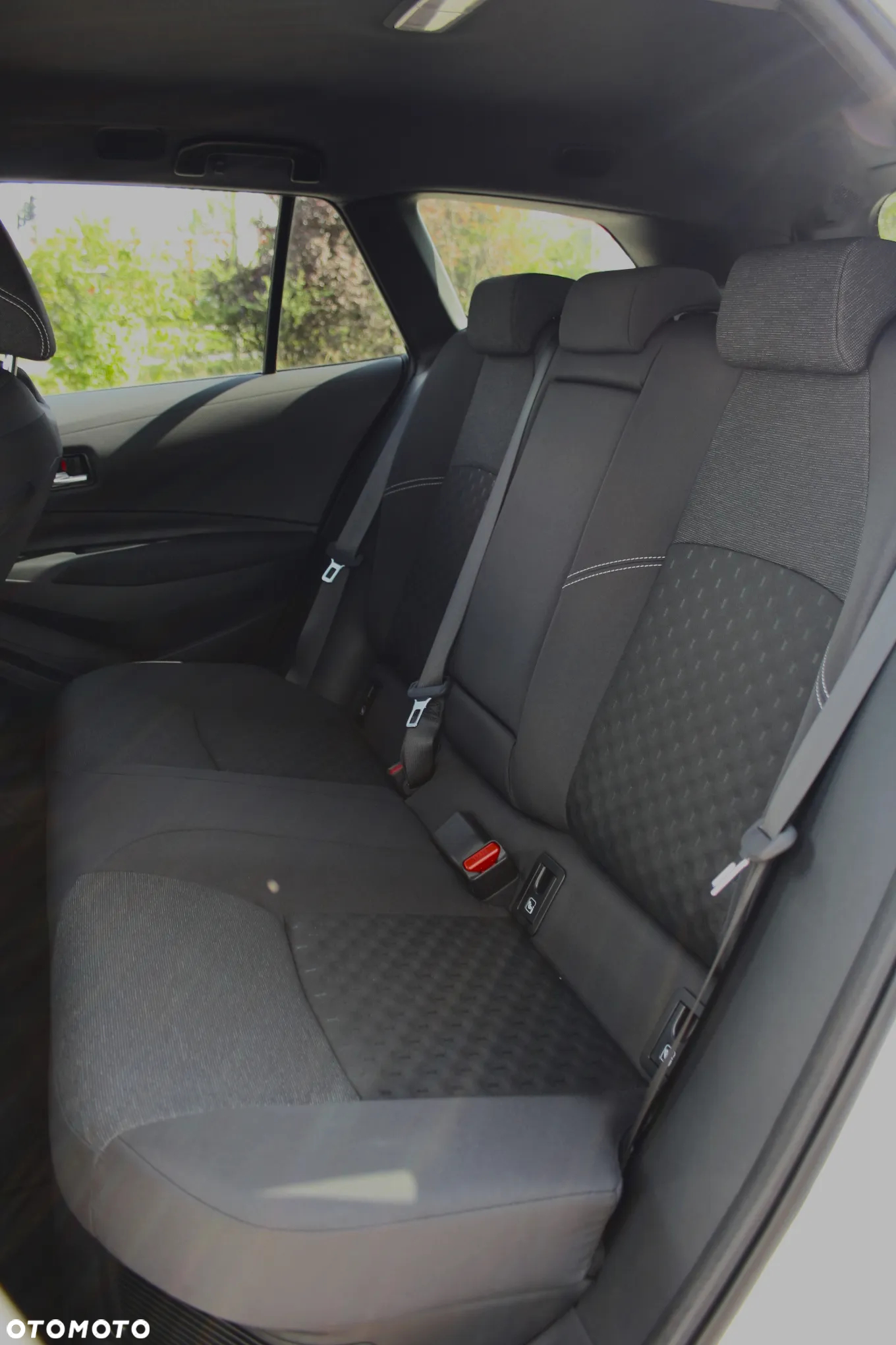 Suzuki Swace 1.8 Hybrid Premium Plus CVT - 18