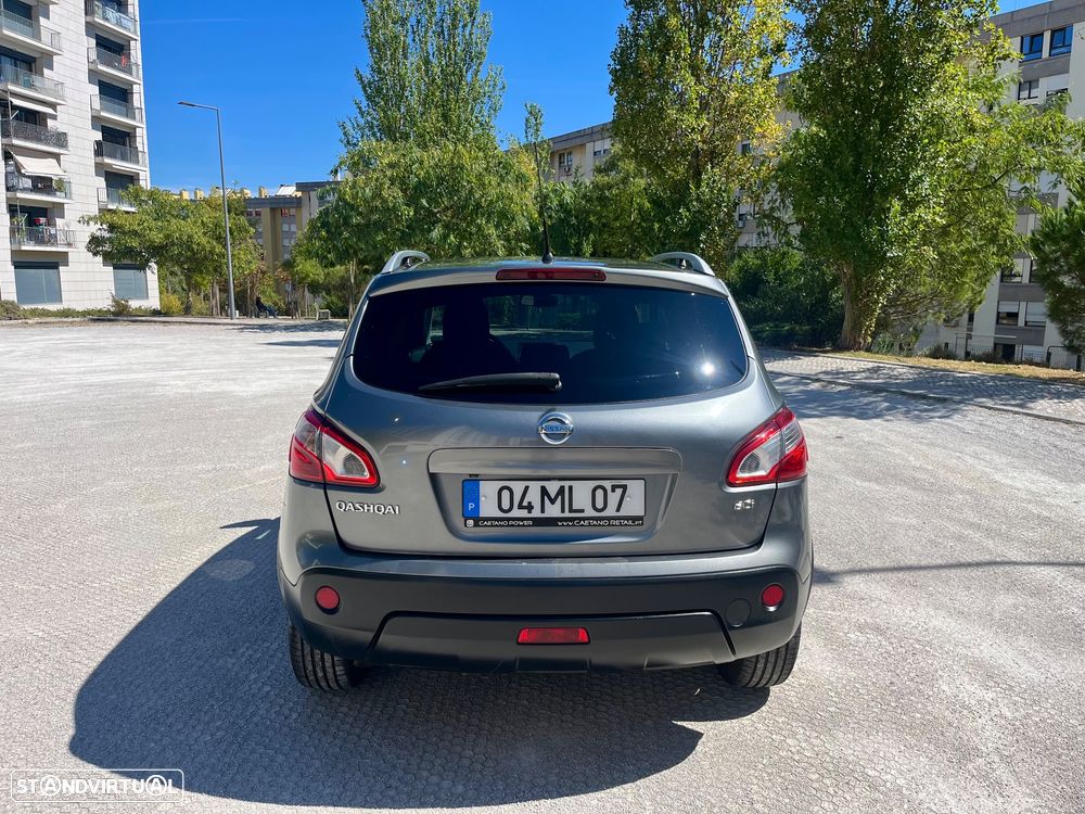 Nissan Qashqai 2011 photo 2