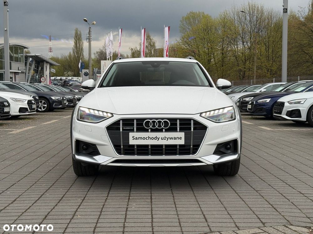 Audi A4 Allroad - 11