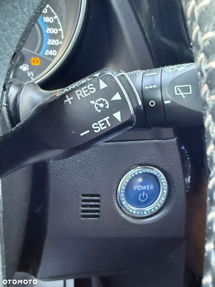 Toyota Auris 1.8 VVT-i Hybrid Automatik Style Selection - 12