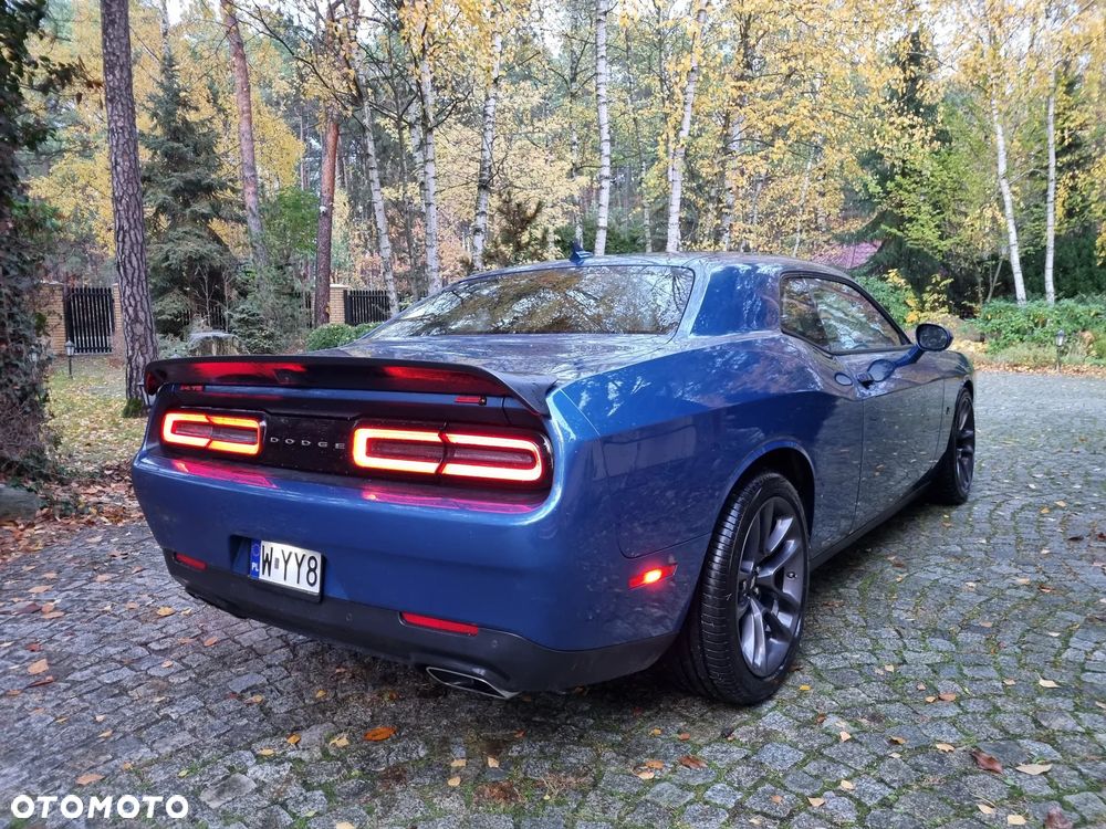 Dodge Challenger 6.4 Scat Pack - 33