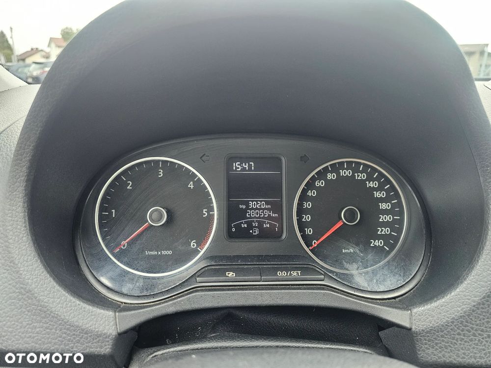 Volkswagen Amarok 2.0 BiTDI Autm - 8