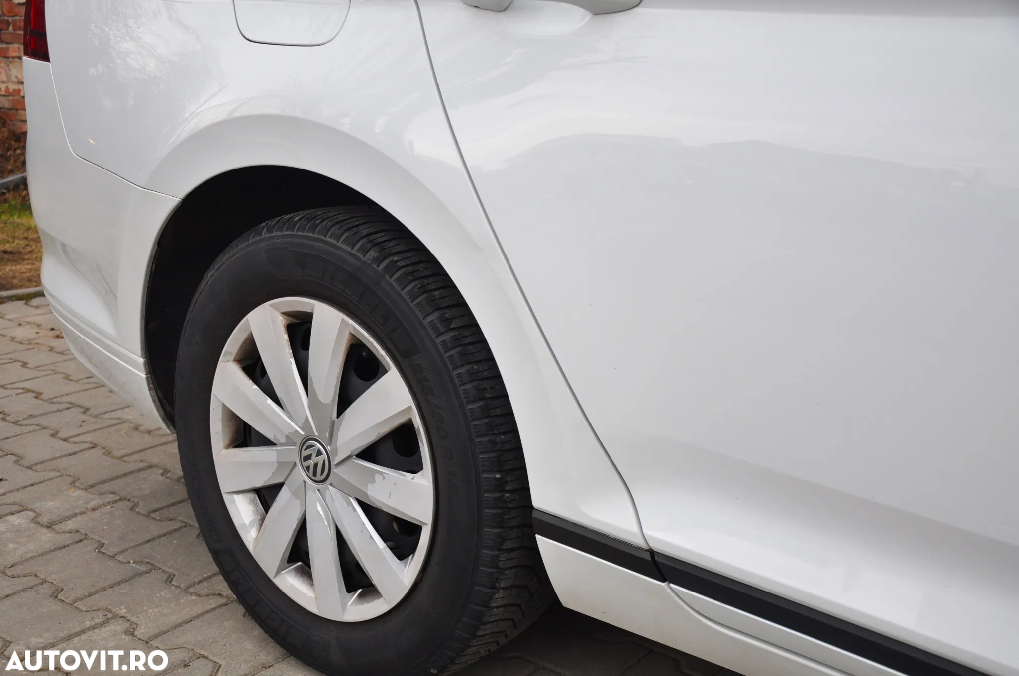 Volkswagen Passat Variant 2.0 TDI DSG Trendline - 28