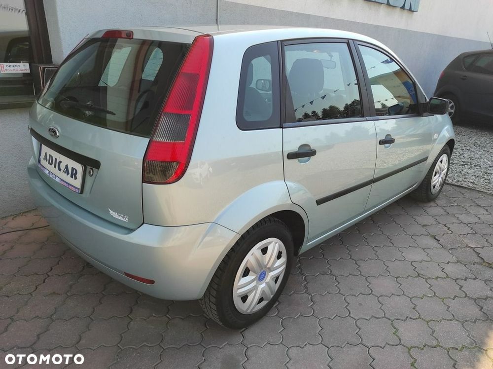 Ford Fiesta - 6
