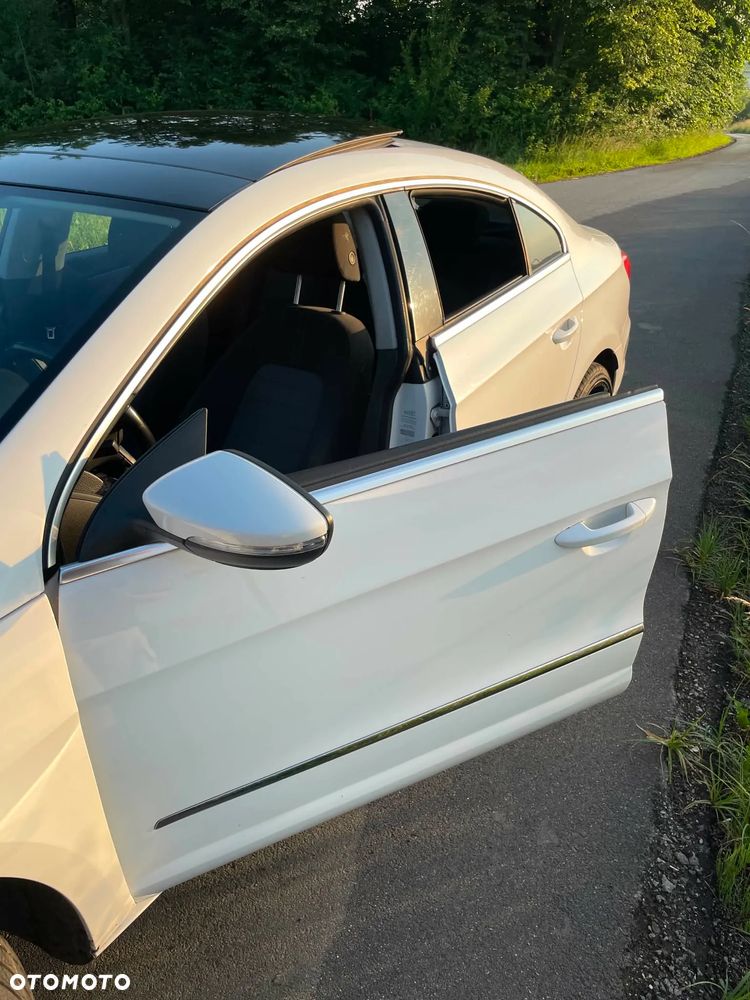 Volkswagen Passat 1.8 TSI Comfortline - 6