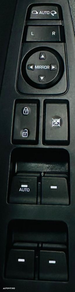 Hyundai Tucson blue 1.7 CRDi 2WD Passion Plus - 26