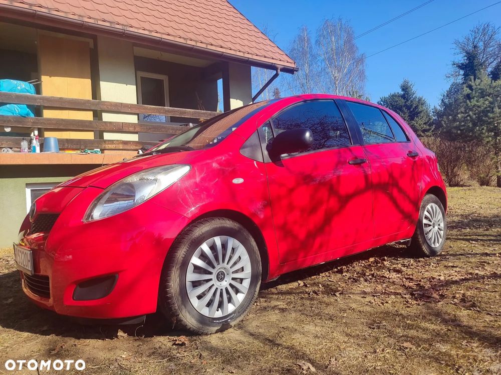Toyota Yaris 1.33 2010 - 1