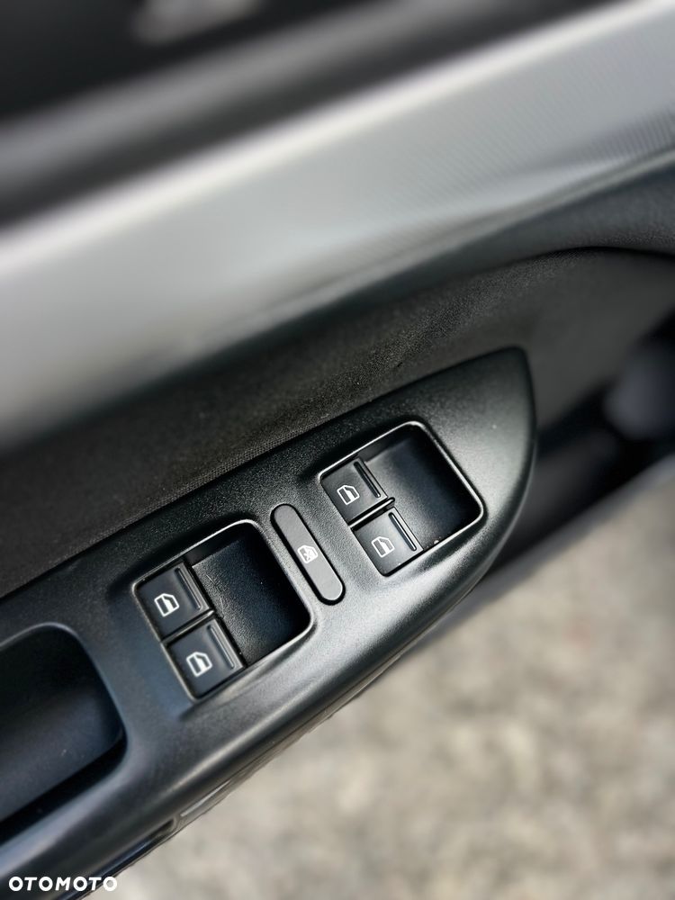 Skoda Octavia - 16
