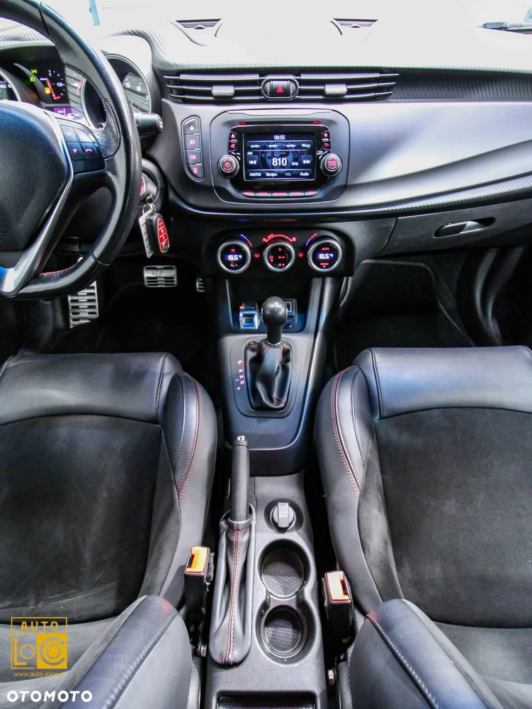Alfa Romeo Giulietta 1750 TBi Veloce TCT - 16