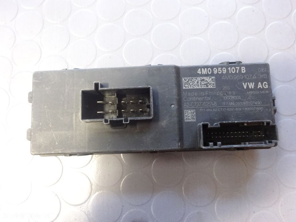 4M0959107B modul otwierania klapy Audi Q7 A4 B9 4M0 czesci