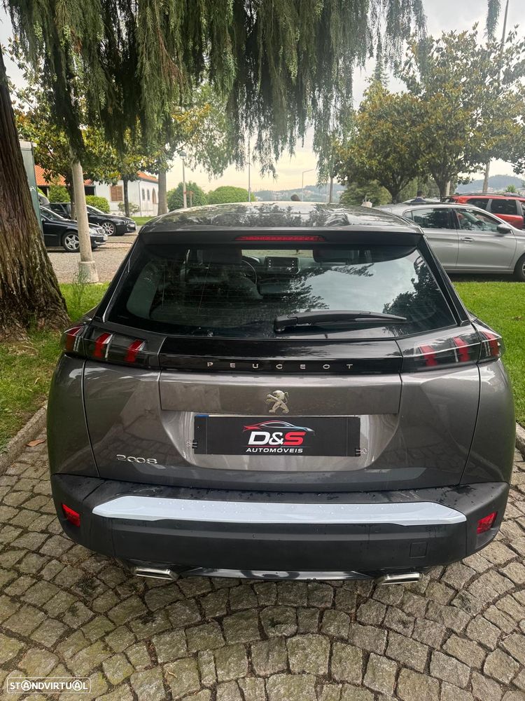 Peugeot 2008 PureTech 130 Allure - 15