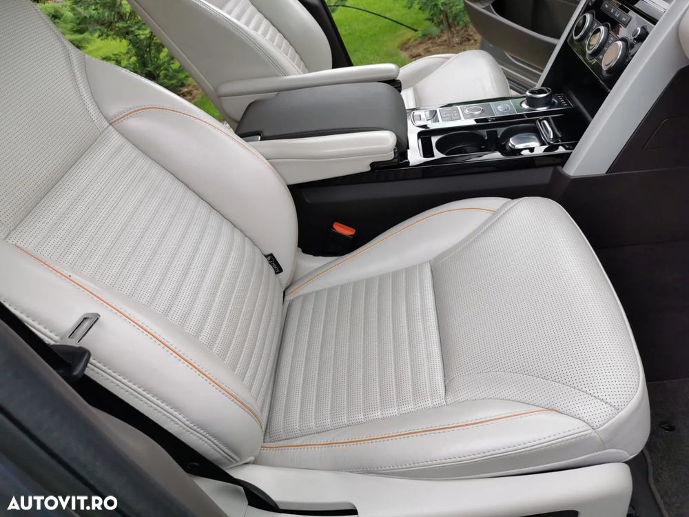 Land Rover Discovery 2.0 L SD4 Ingenium HSE - 18