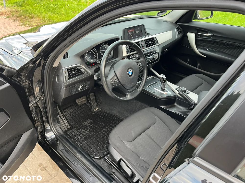 BMW Seria 1 118d Sport Line - 16