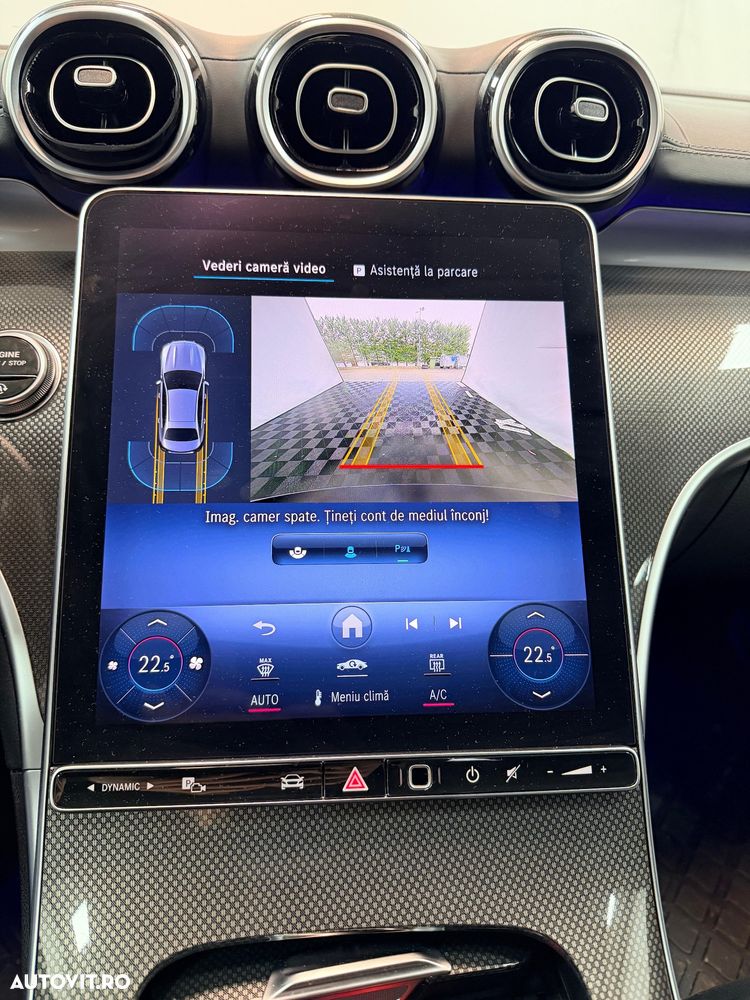 Mercedes-Benz C - 21