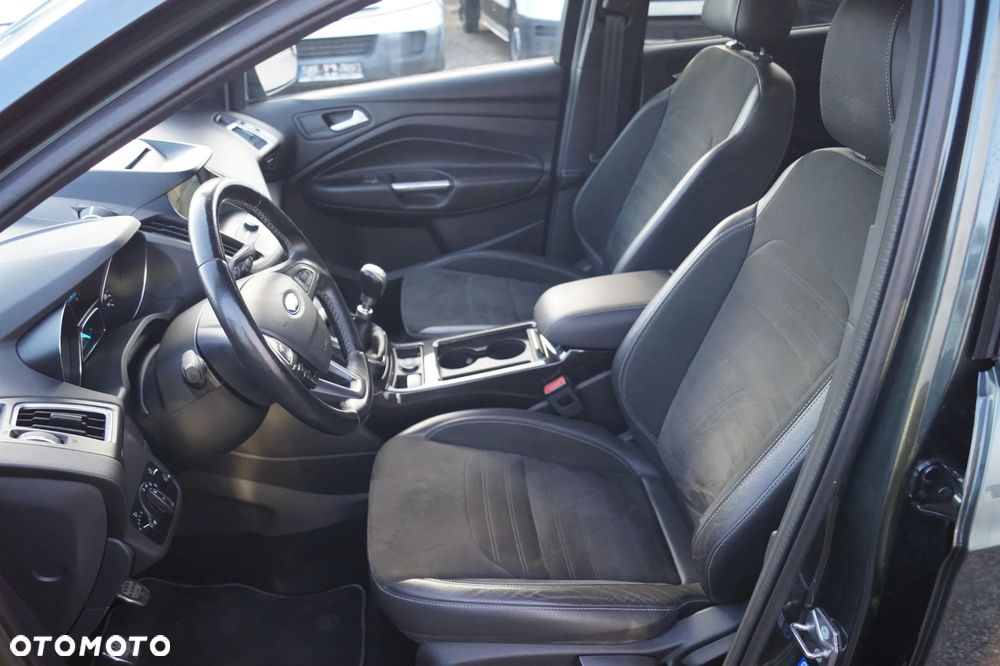 Ford Kuga 1.5 EcoBoost FWD ST-Line Black ASS MMT6 - 24