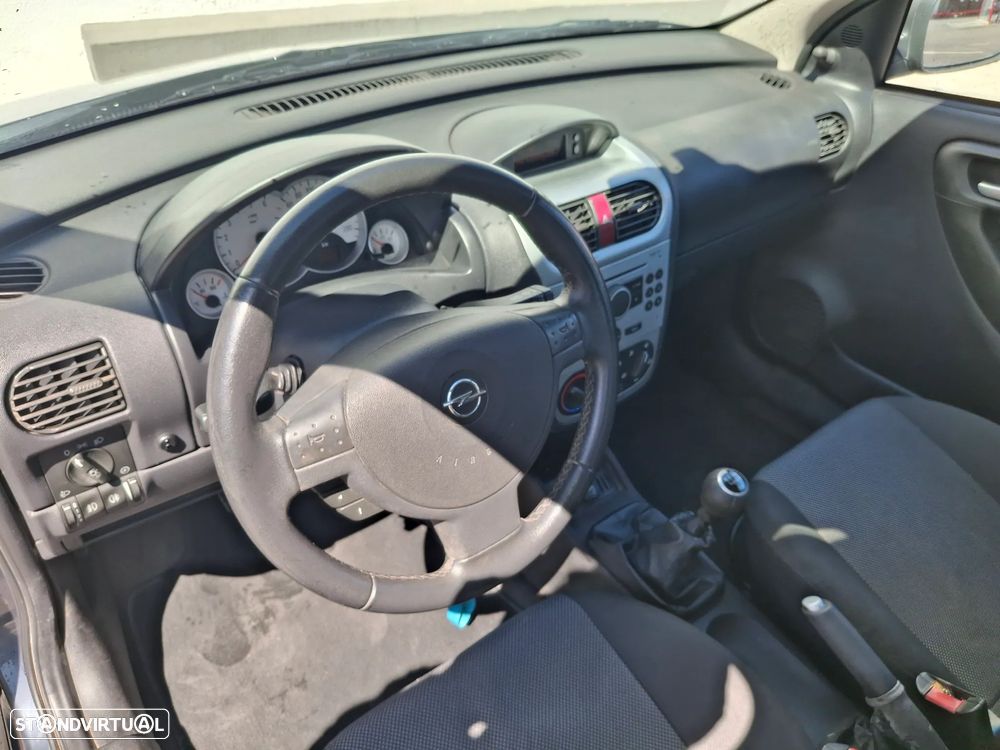 Opel Corsa 1.3 CDTI Enjoy EcoFLEX - 8