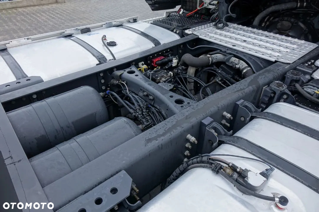 Scania S500 EURO 6 / STANDARD / AUTOMAT / RETARDER / NAVI / LODÓWKA / FULL LED / KLIMA POSTOJOWA / 2 ZBIORNIKI - 16