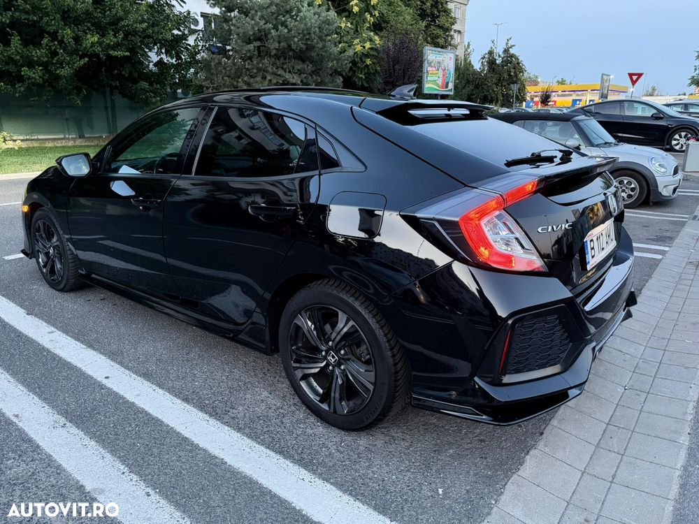 Honda Civic 1.5 VTEC Turbo CVT Sport Plus - 9
