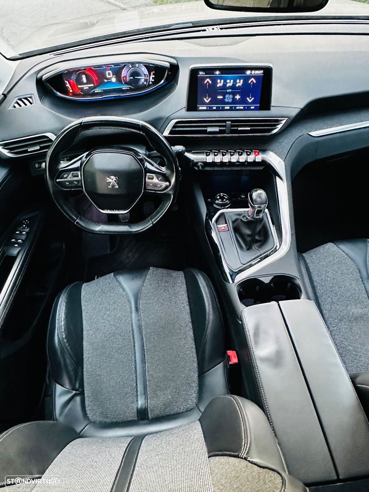 Peugeot 3008 1.5 BlueHDi Allure - 26