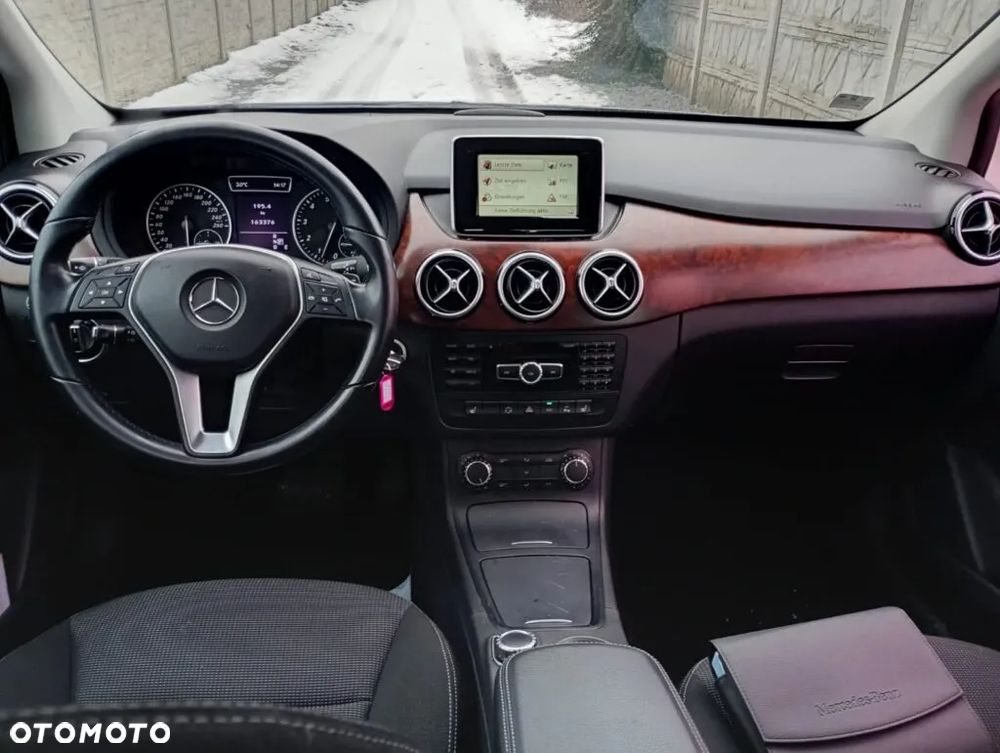 Mercedes-Benz Klasa B 180 (BlueEFFICIENCY) 7G-DCT - 10