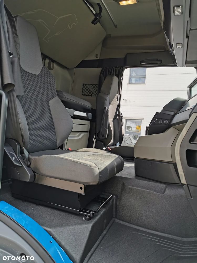 MAN MAN TGL 12.250 4x2 BL CH - 7