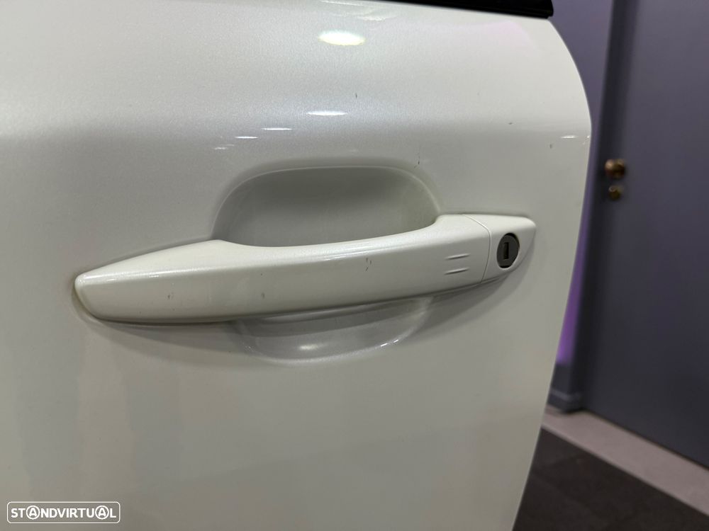 Peugeot 2008 PureTech 155 EAT8 GT Pack - 20