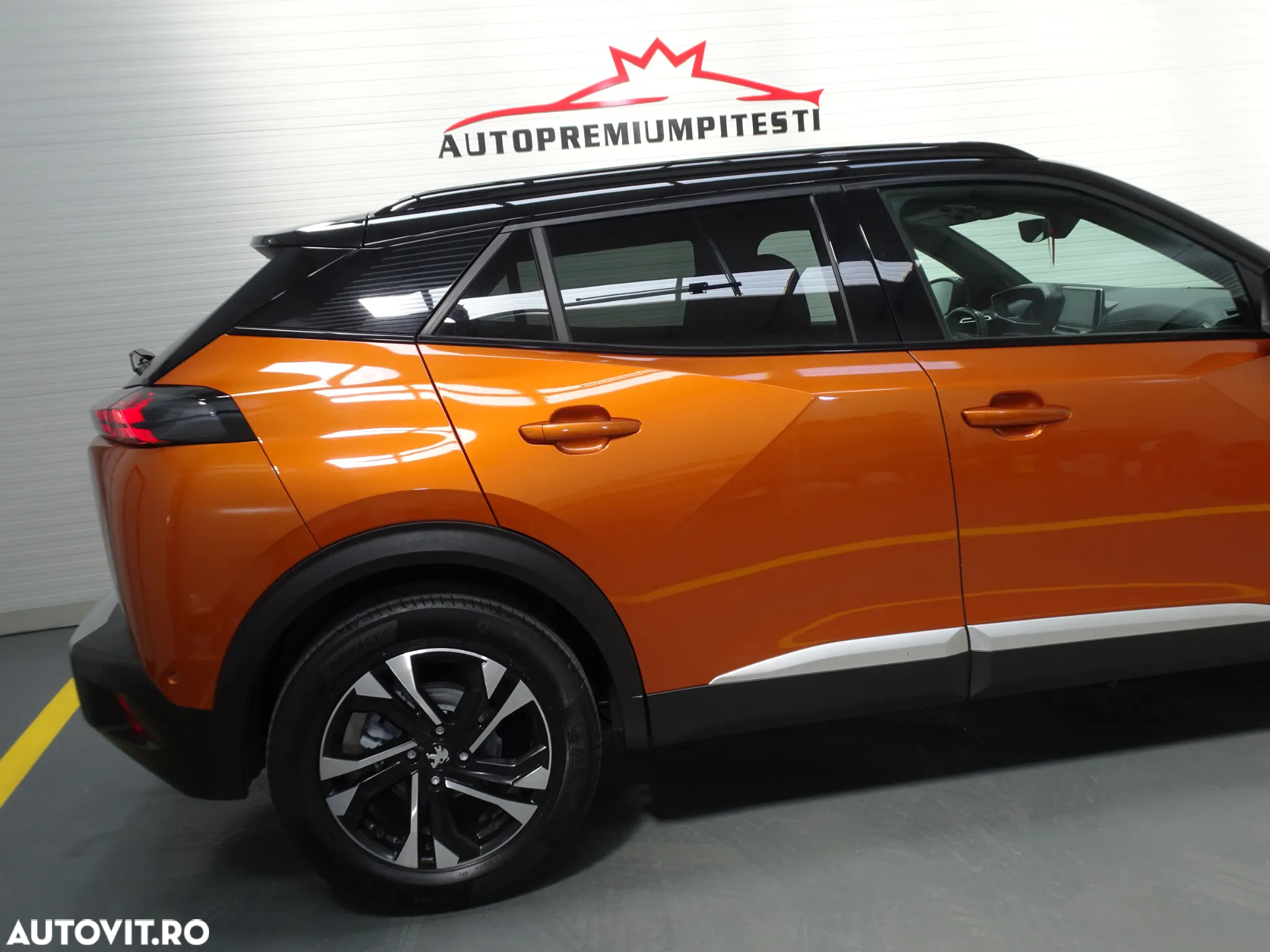 Peugeot 2008 1.2 L PureTech STT GT Line - 26