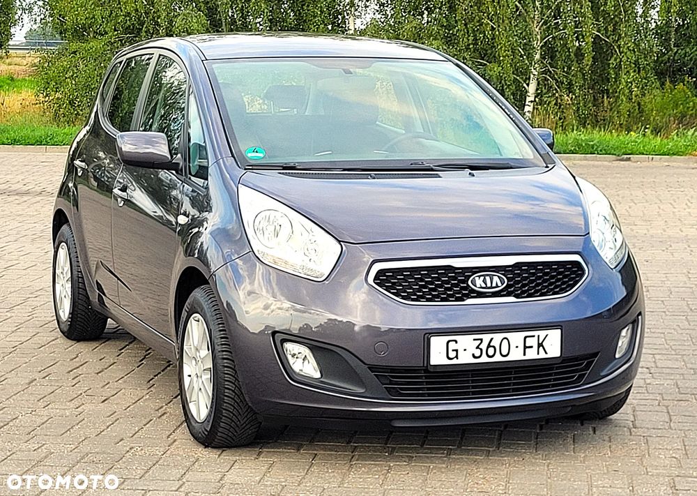 Kia Venga - 9