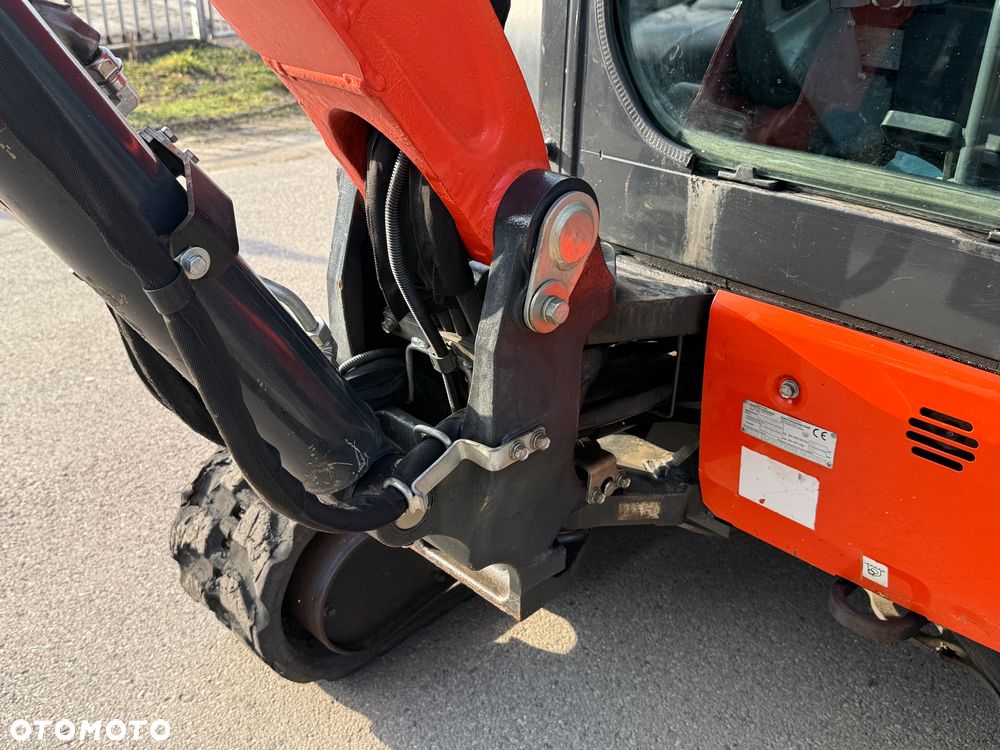 Kubota Minikoparka U36-4 - 13