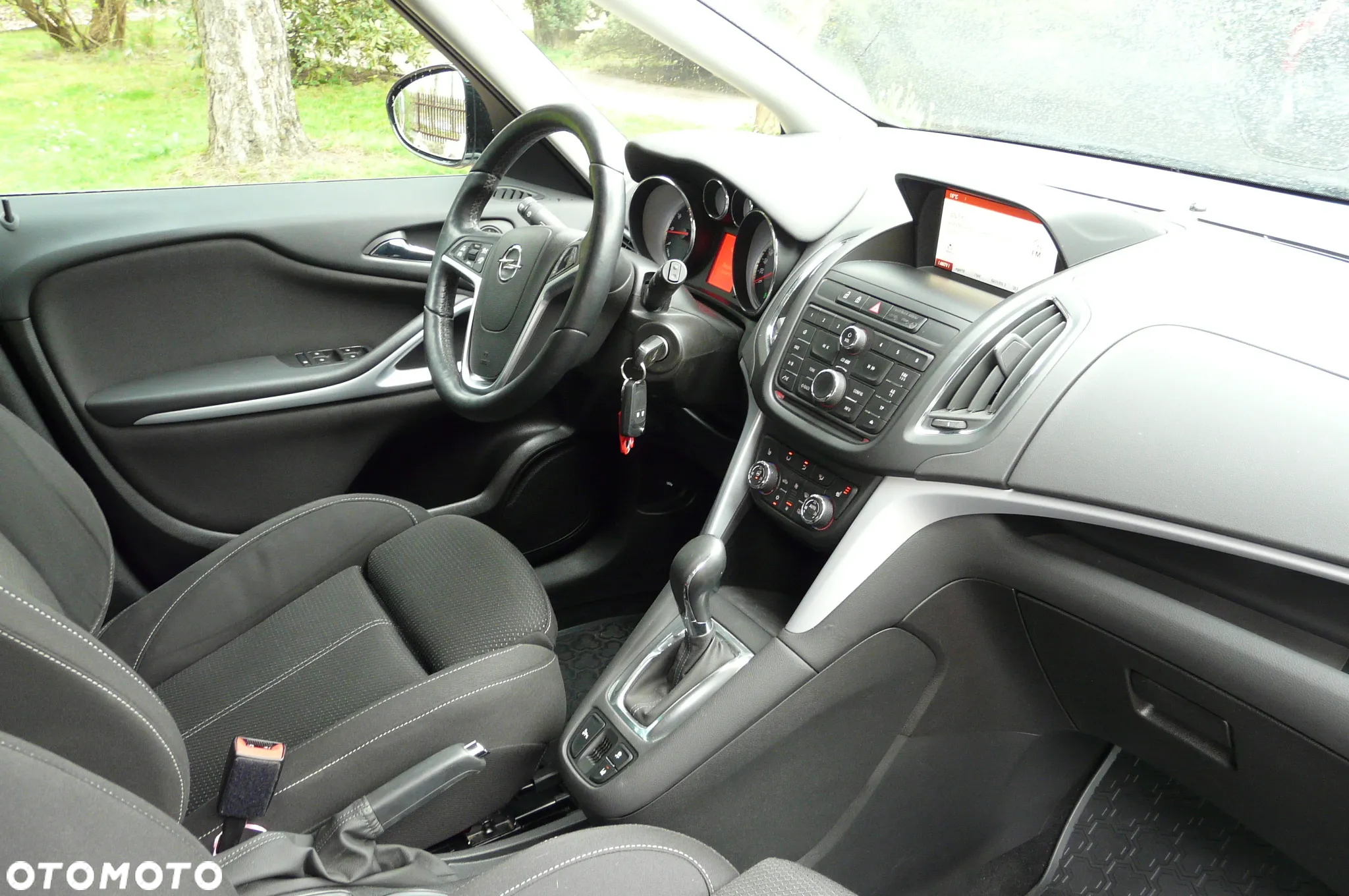 Opel Zafira Tourer 1.4 Turbo Automatik Edition - 33
