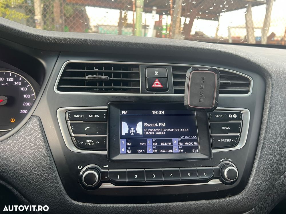 HYUNDAI i20 2019 — imagine 14