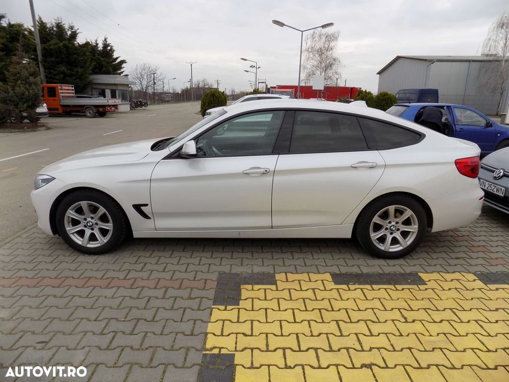 BMW Seria 3 318d Aut. Luxury Line - 3