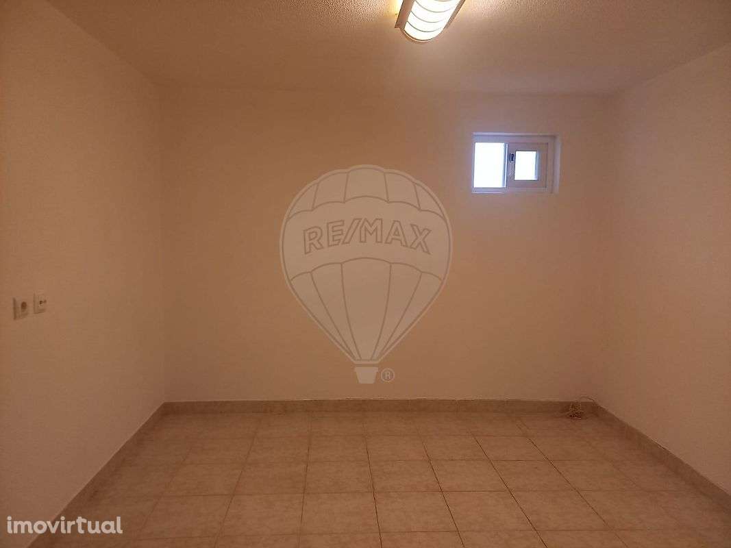 Moradia T4 para arrendamento - Grande imagem: 4/49