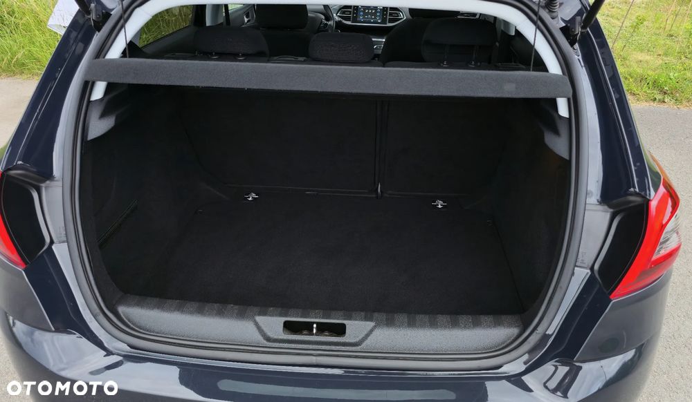 Peugeot 308 1.2 PureTech Active S&S - 28