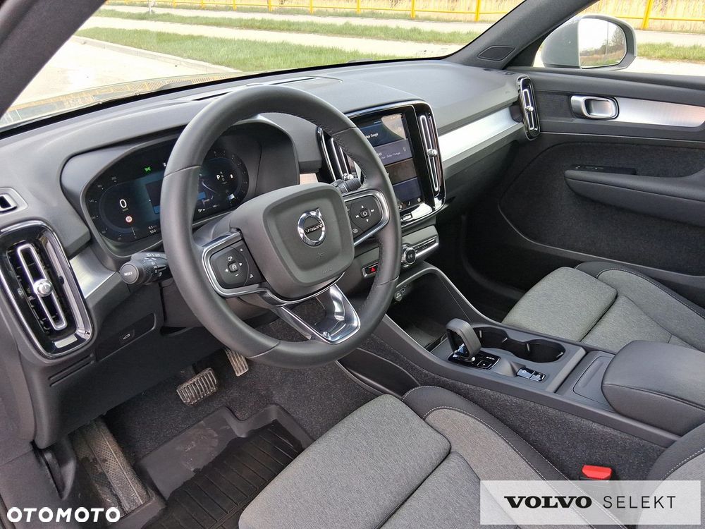 Volvo XC 40 - 12