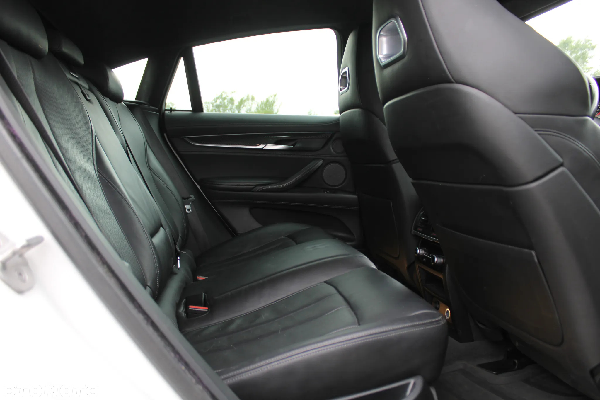 BMW X6M - 20