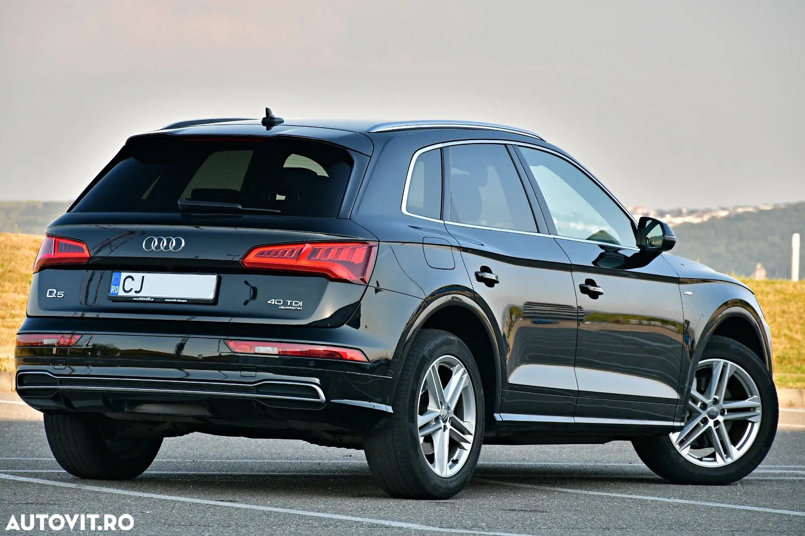 Audi Q5 40 TDI quattro S tronic sport - 3