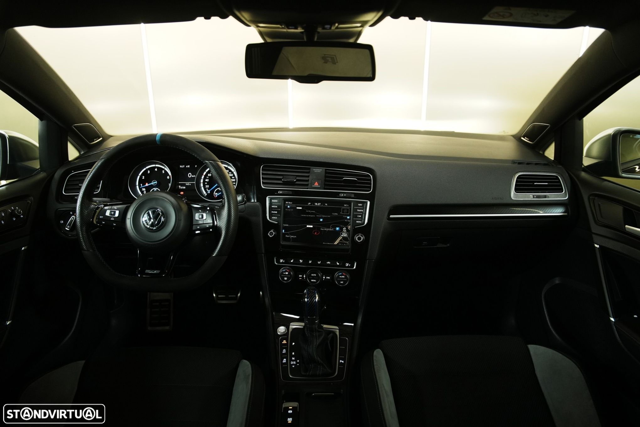 VW Golf 2.0 TSi R DSG - 15