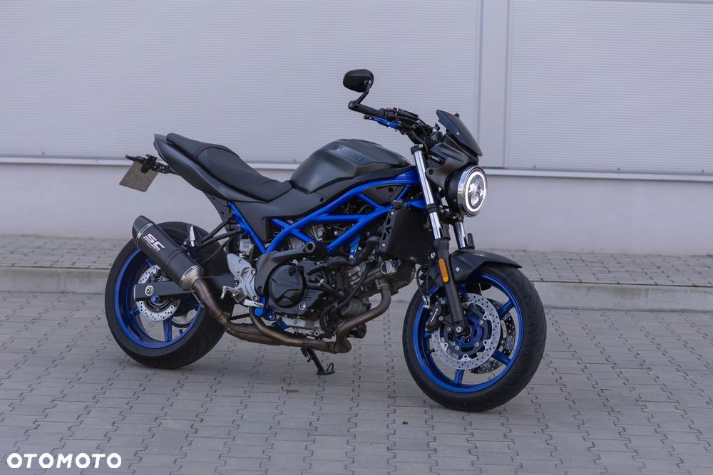Suzuki SV