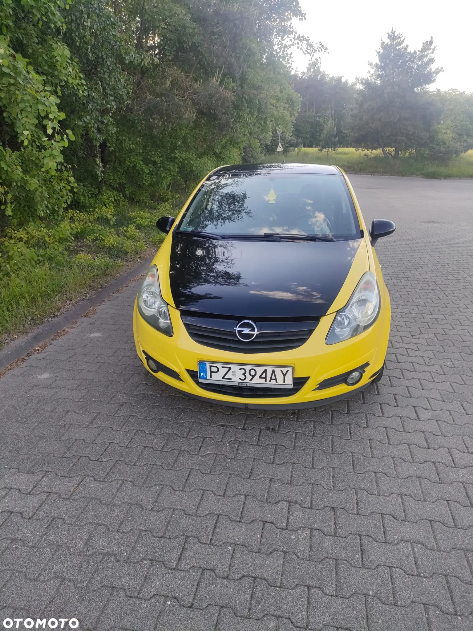 Opel Corsa 1.4 16V Color Edition - 2