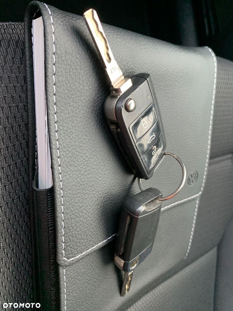 Volkswagen Golf 1.6 TDI SCR DSG Join - 15