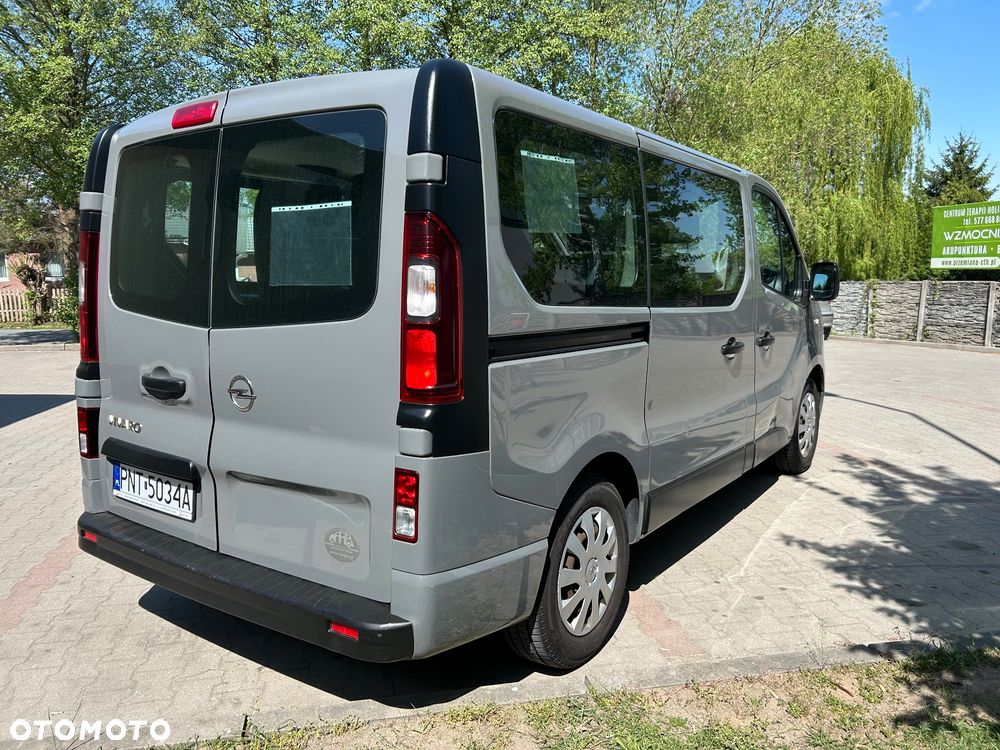Opel Vivaro L1H1 2.7t Essentia - 6