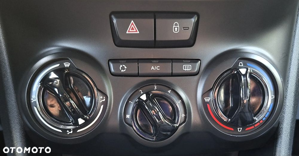 Peugeot 2008 1.6 BlueHDi Style - 18