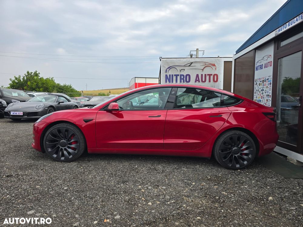 TESLA Model 3 2023 — imagine 3