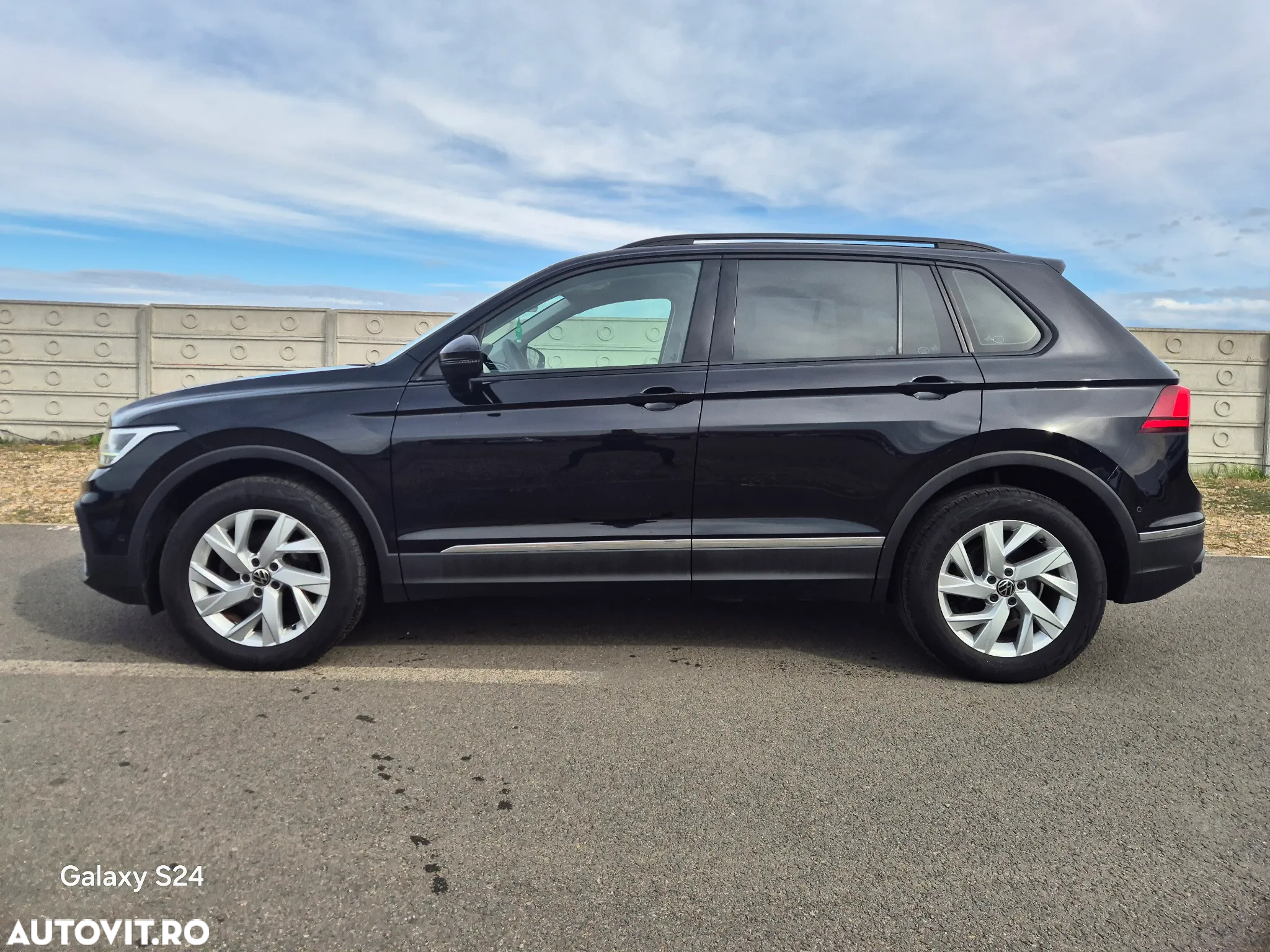 Volkswagen Tiguan 2.0 TDI SCR 4MOTION DSG Life - 10