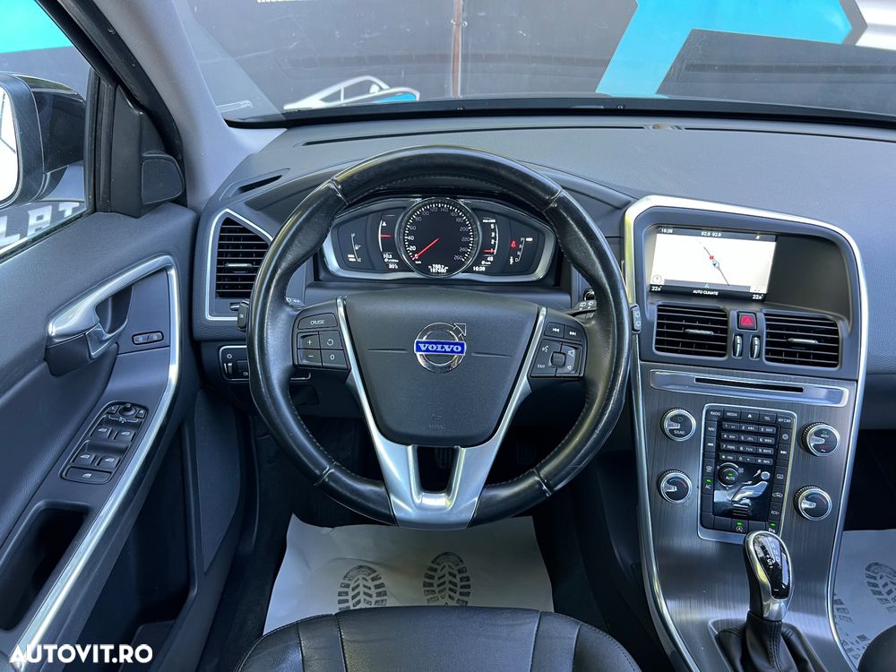 Volvo XC 60 D4 Geartronic Momentum - 8